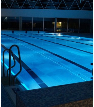 Piscine leds blanc PRISM